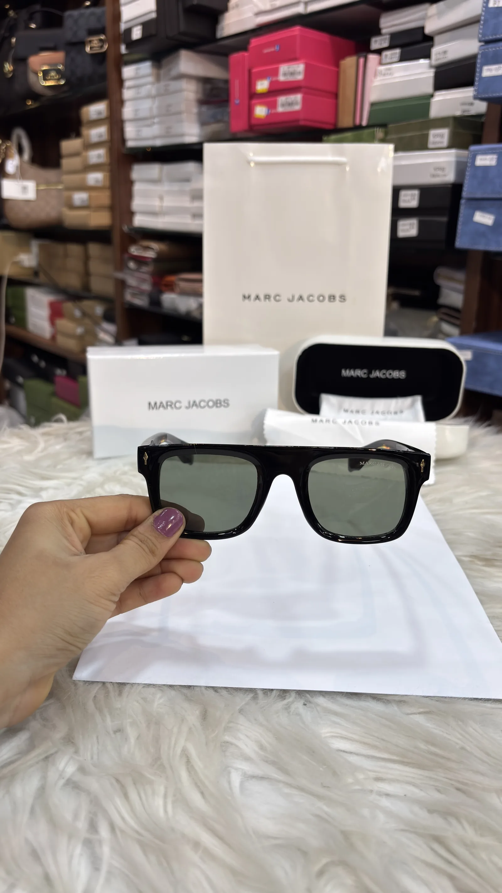 SUNGLASSES 0139