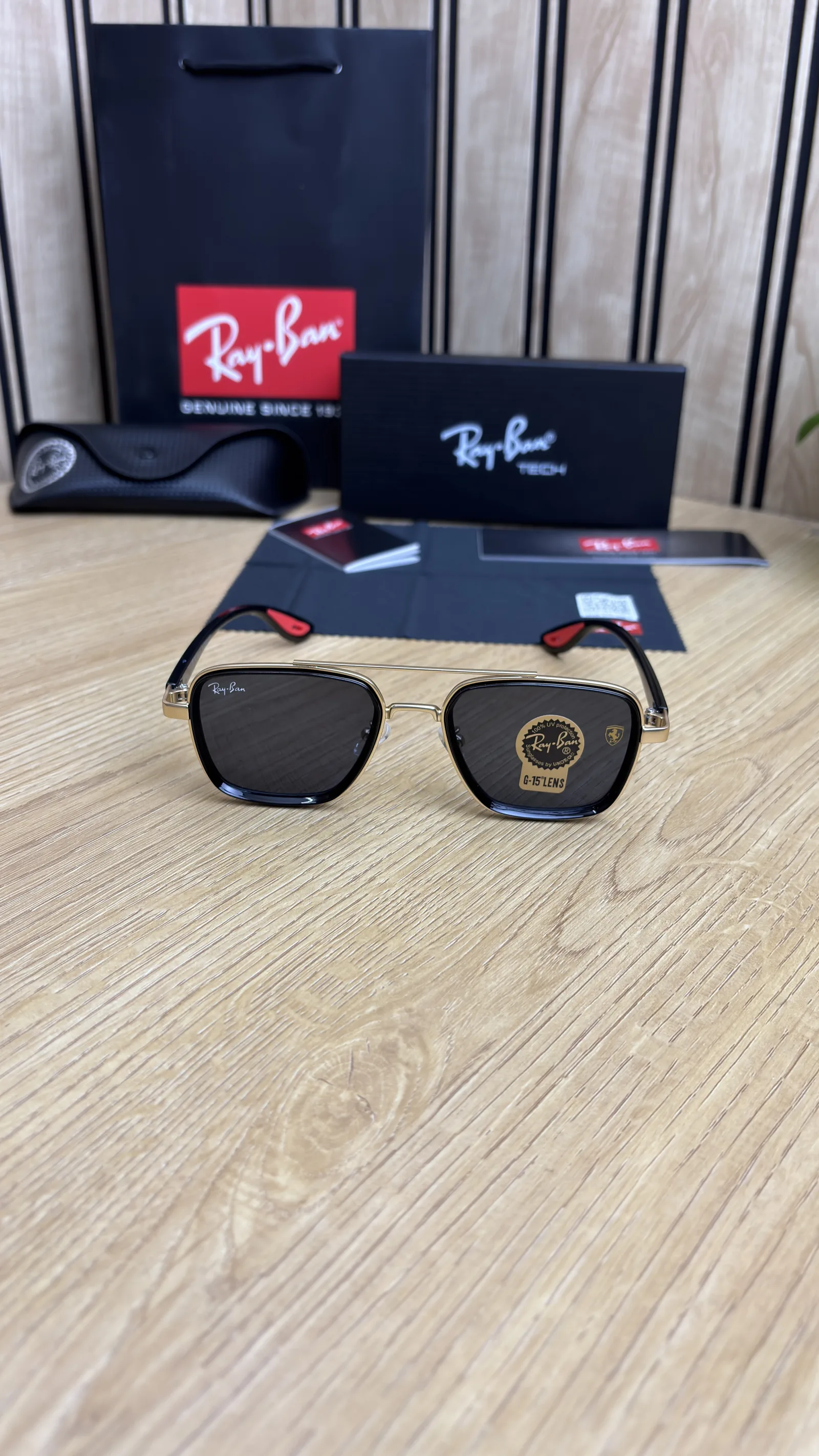 SUNGLASSES 0148