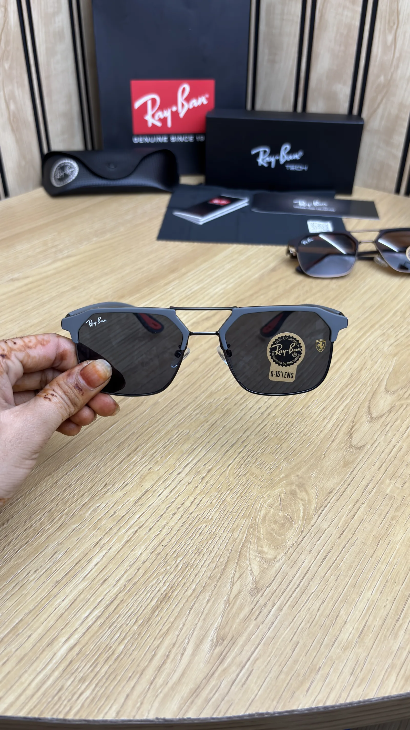 SUNGLASSES 0153