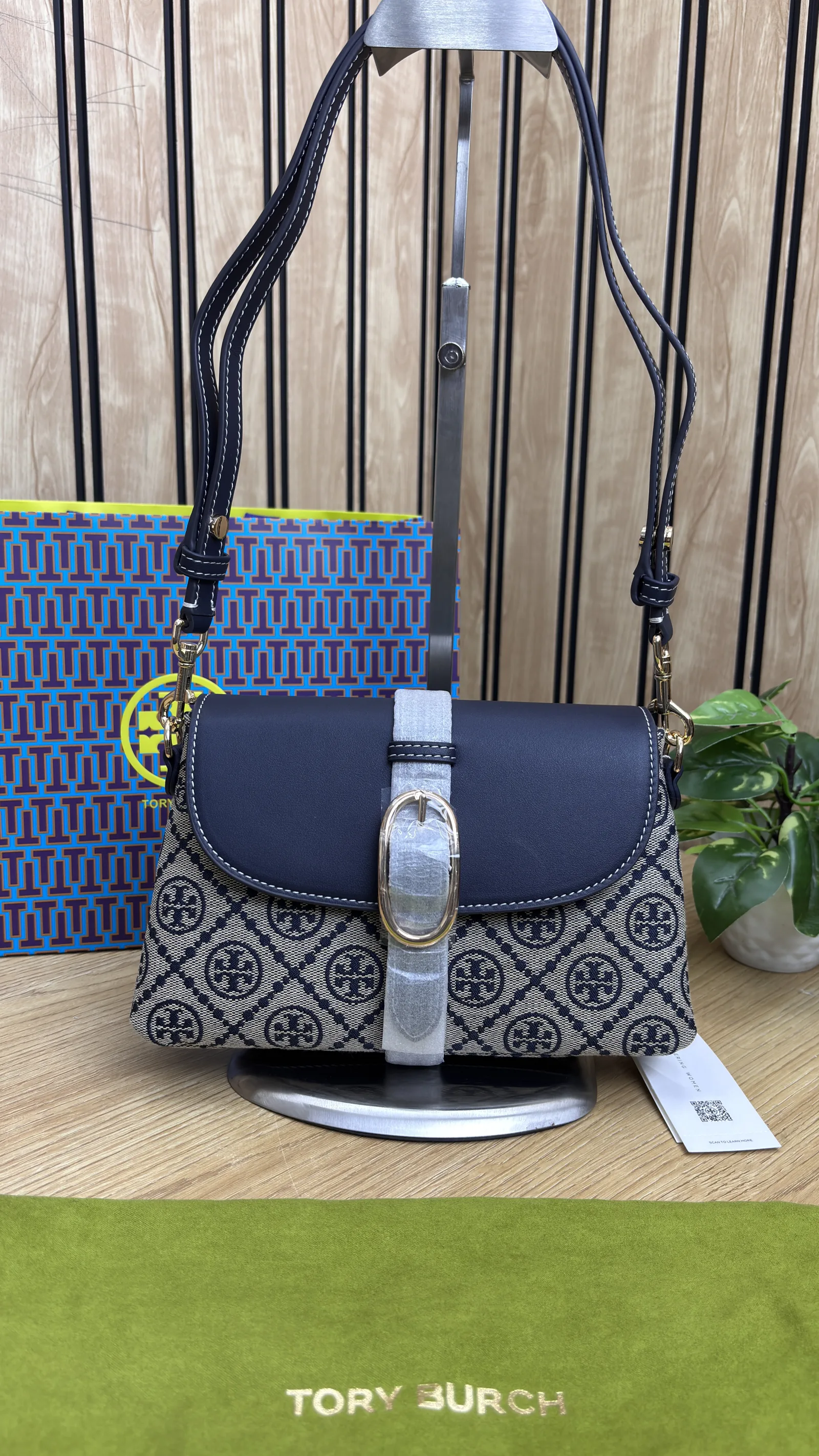 T MONOGRAM SOFT SMALL SHOULDER BAG