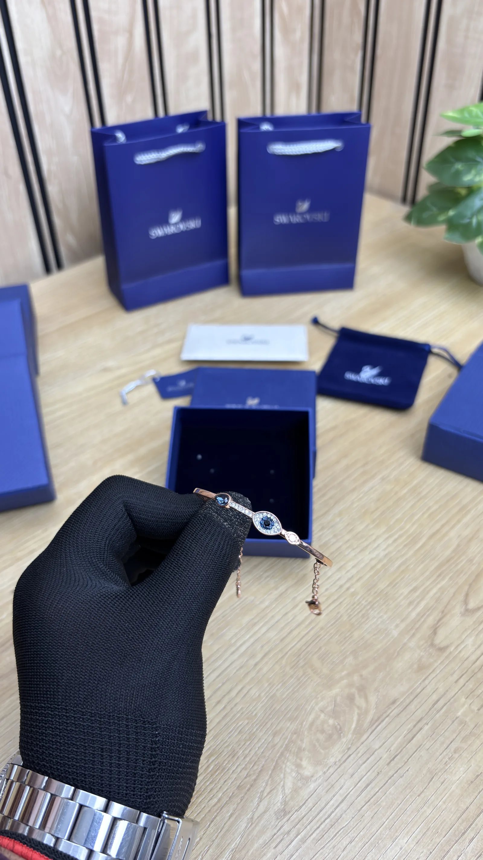 SWAROVSKI BRACELET 0002
