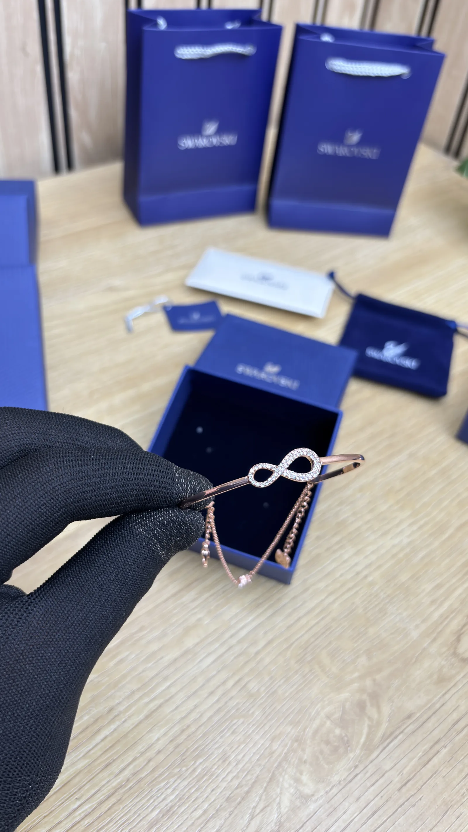 SWAROVSKI BRACELET 0005
