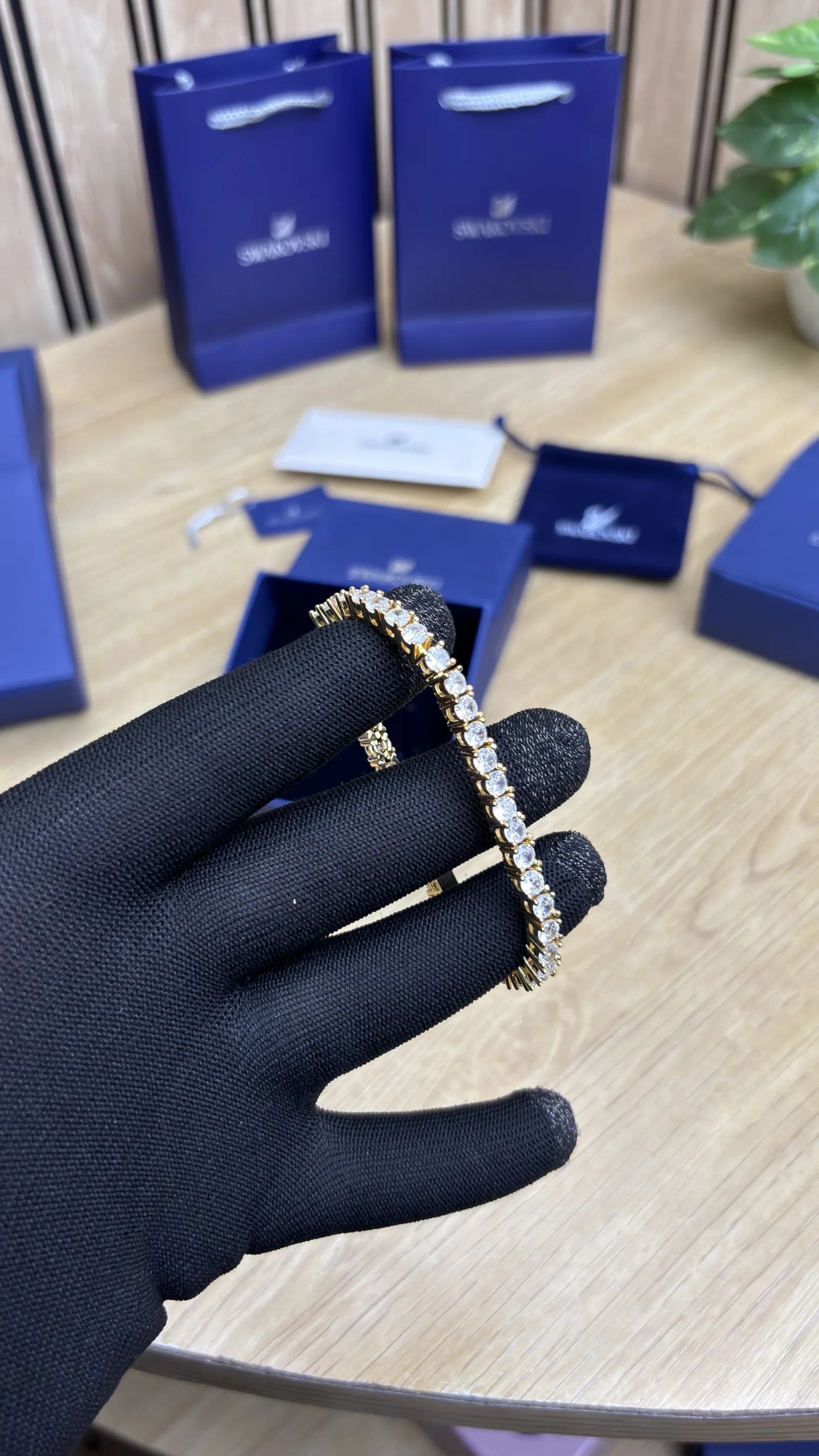 SWAROVSKI BRACELET 0006