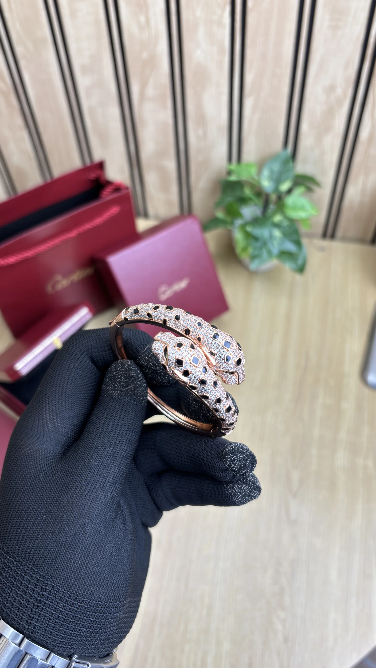 SWAROVSKI BRACELET 0014