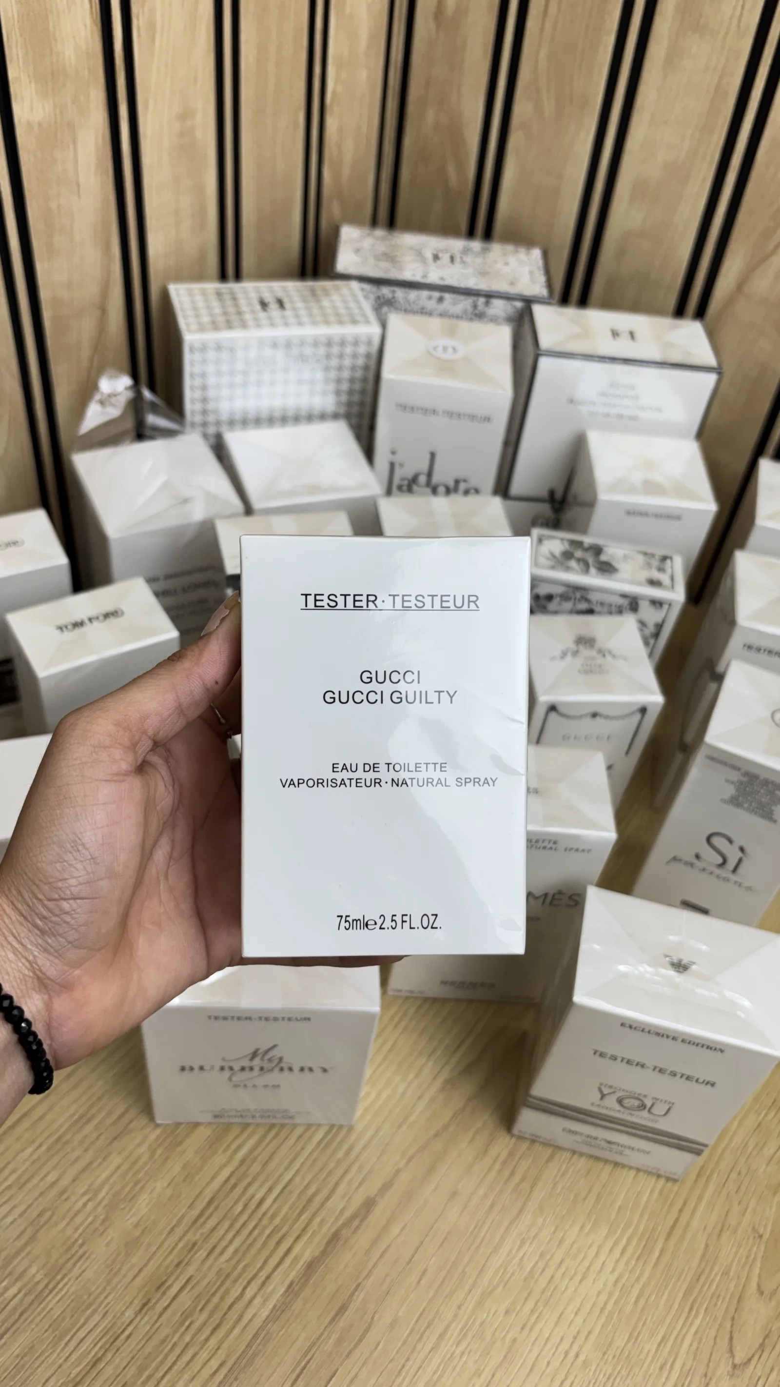 GUCCI GUITY 100 % OG 0008