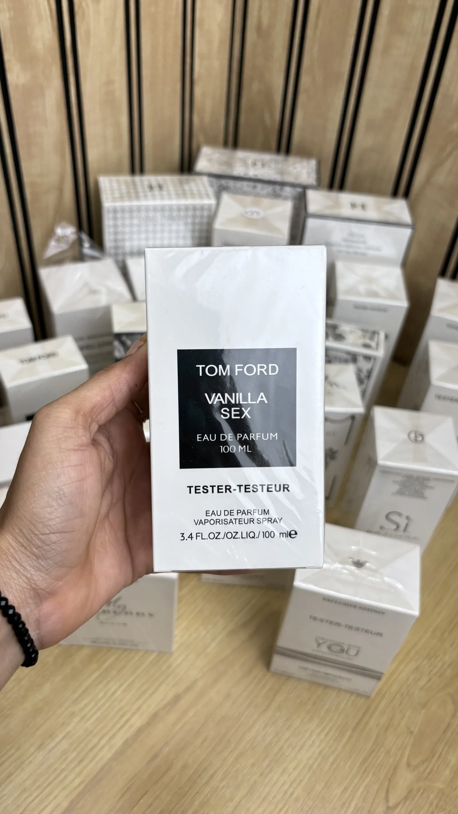 TOMFORD VANILLA SEX 100 % OG 0012