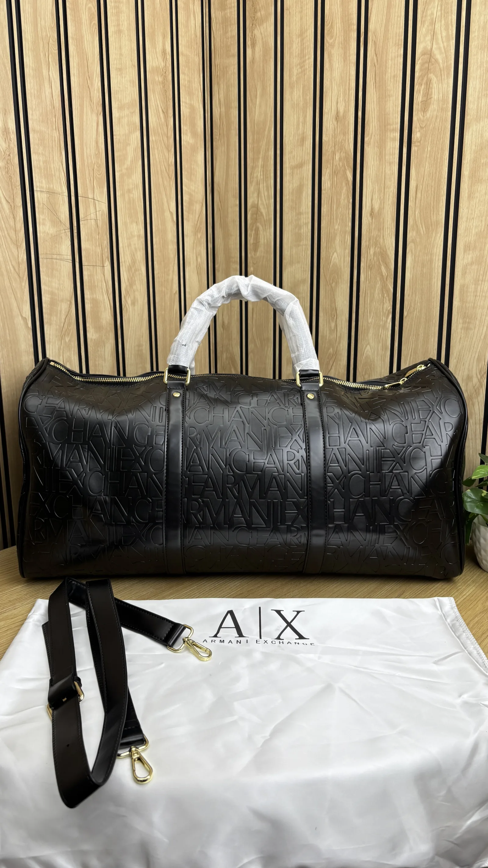 ARMANI PREMIUM DUFFLE BAG
