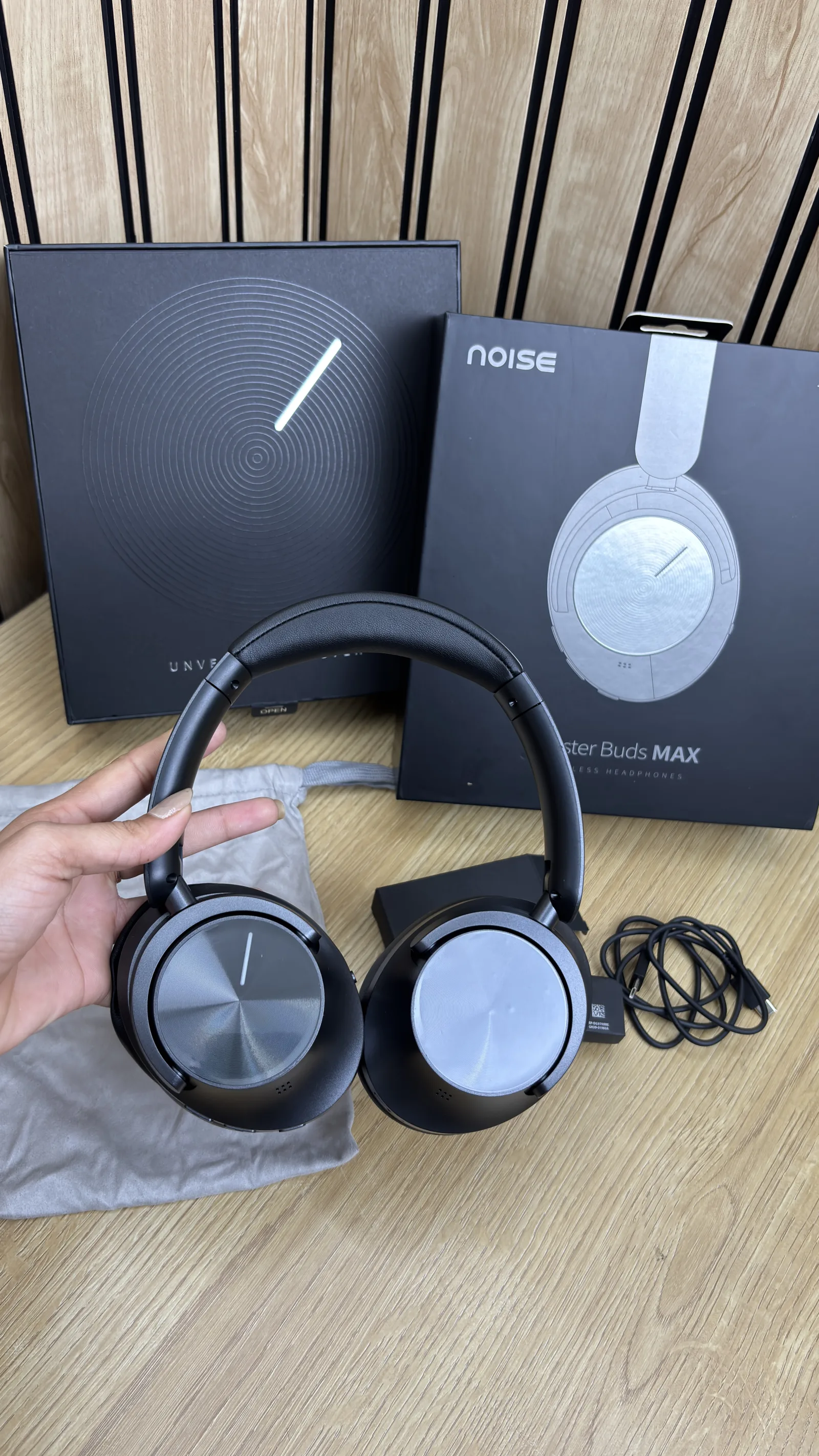 NOISE MASTER BUDS MAX HEADPHONES