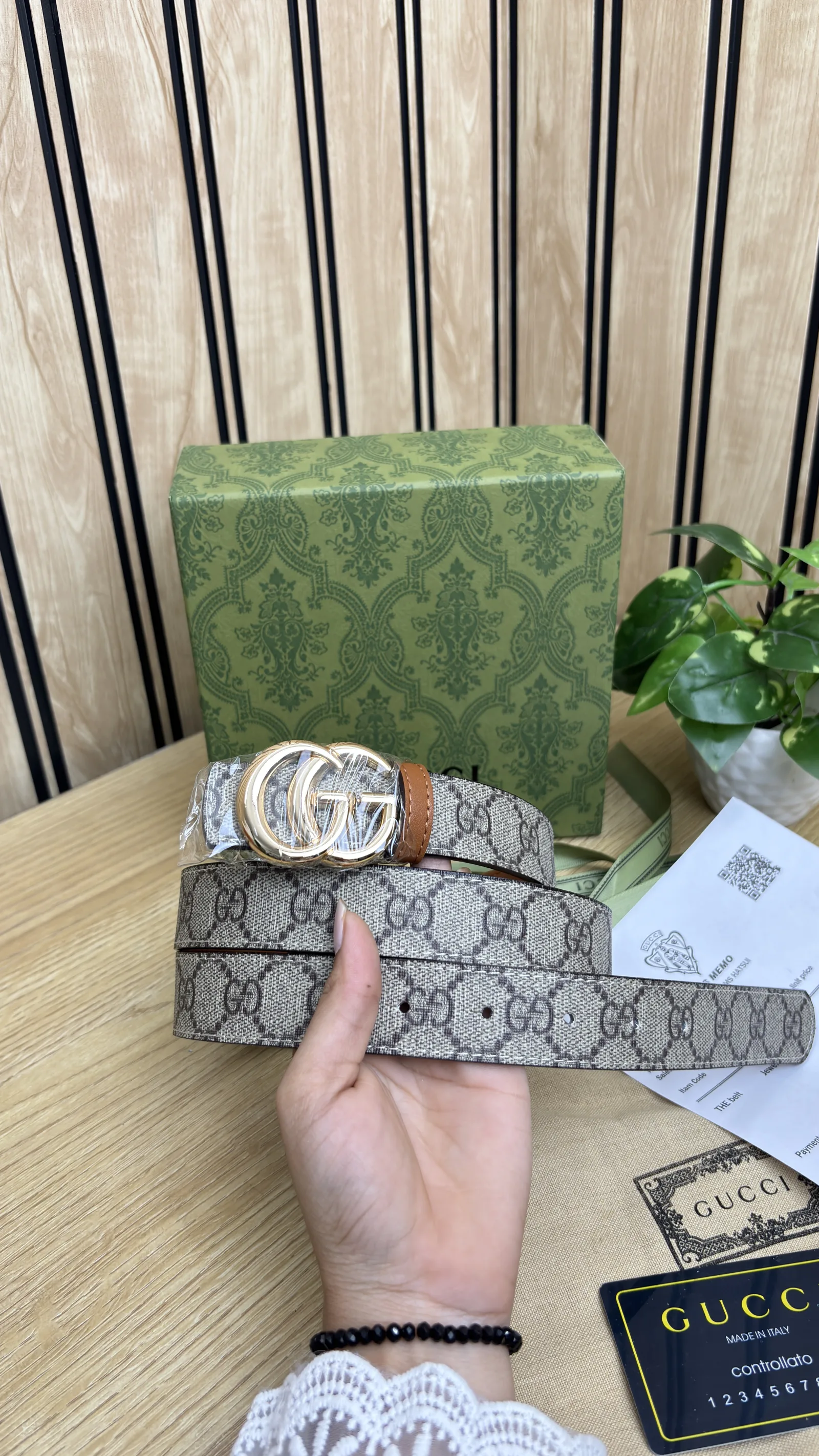 GUCCI BELT 0052
