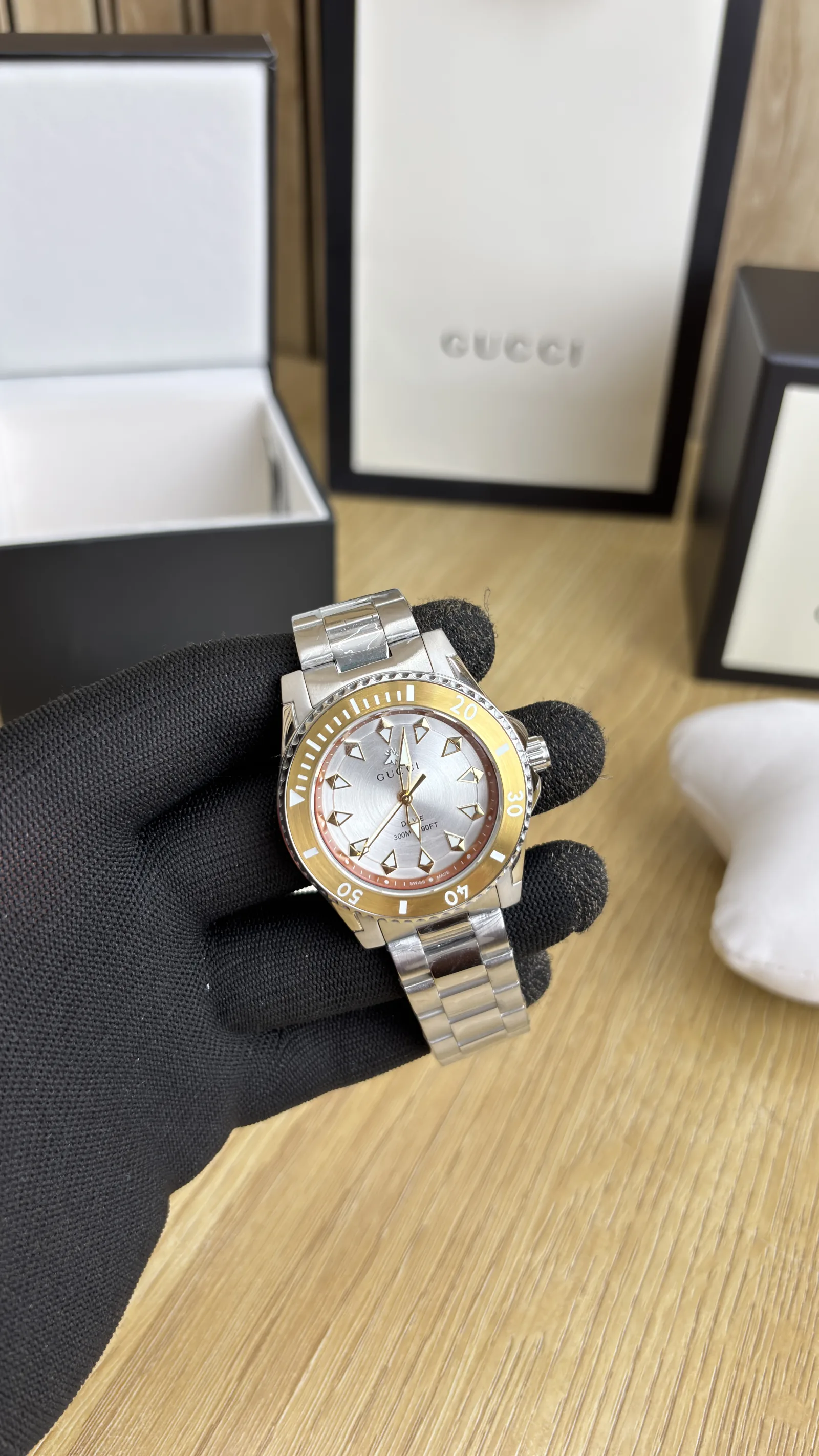 GUCCI WATCH 0226