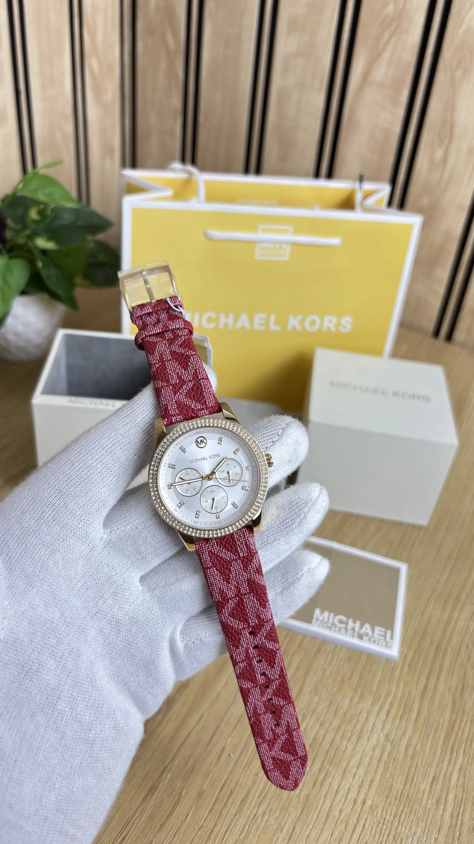 MK WATCH 100 % OG 0171