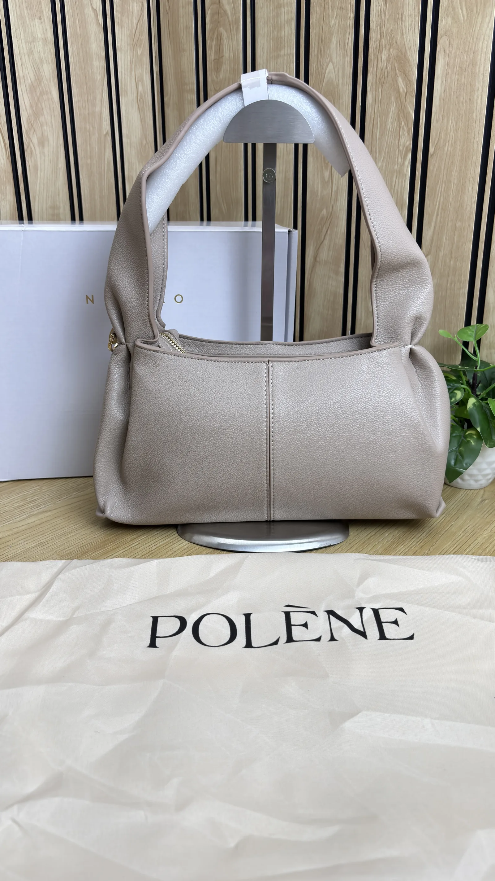 POLENE NUMERO NEUF EAST WEST TEXTURED EBONY