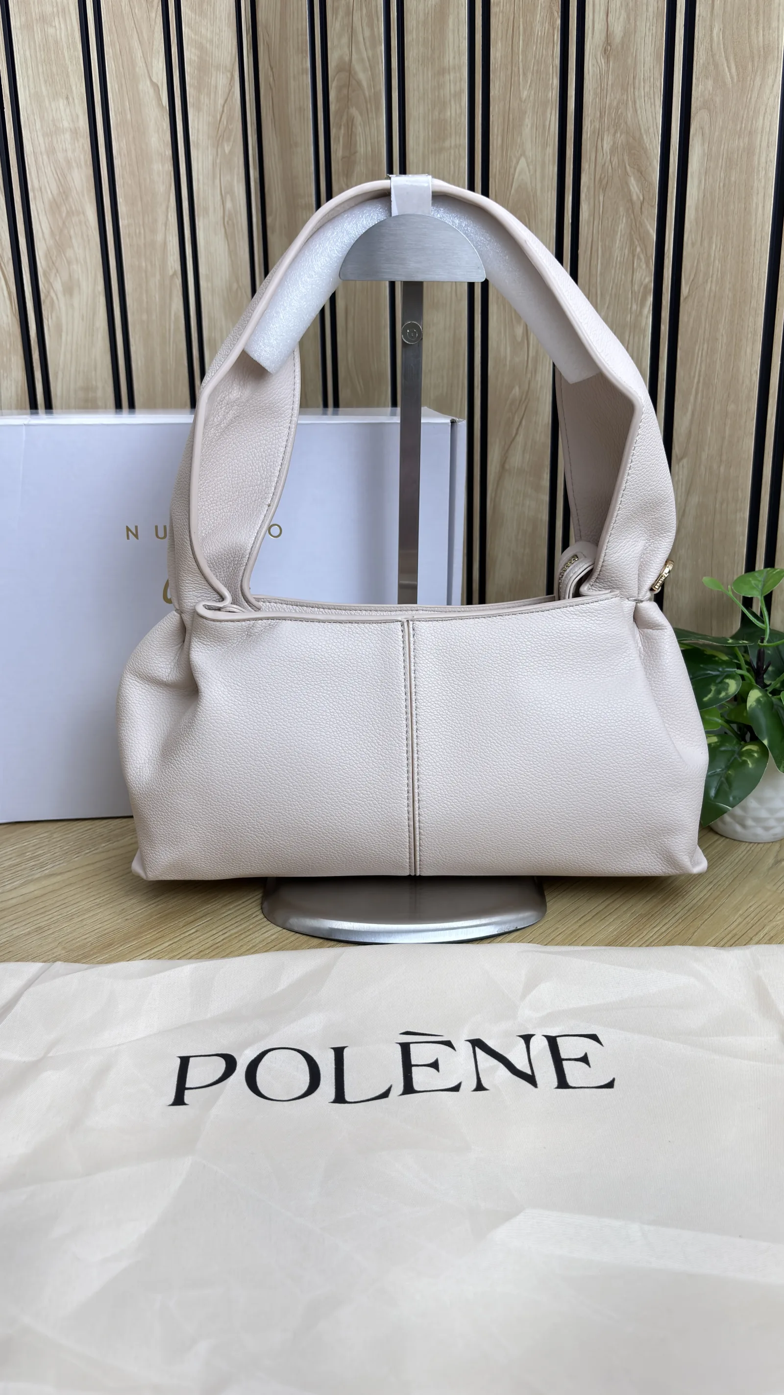 POLENE NUMERO NEUF EAST WEST TEXTURED EBONY